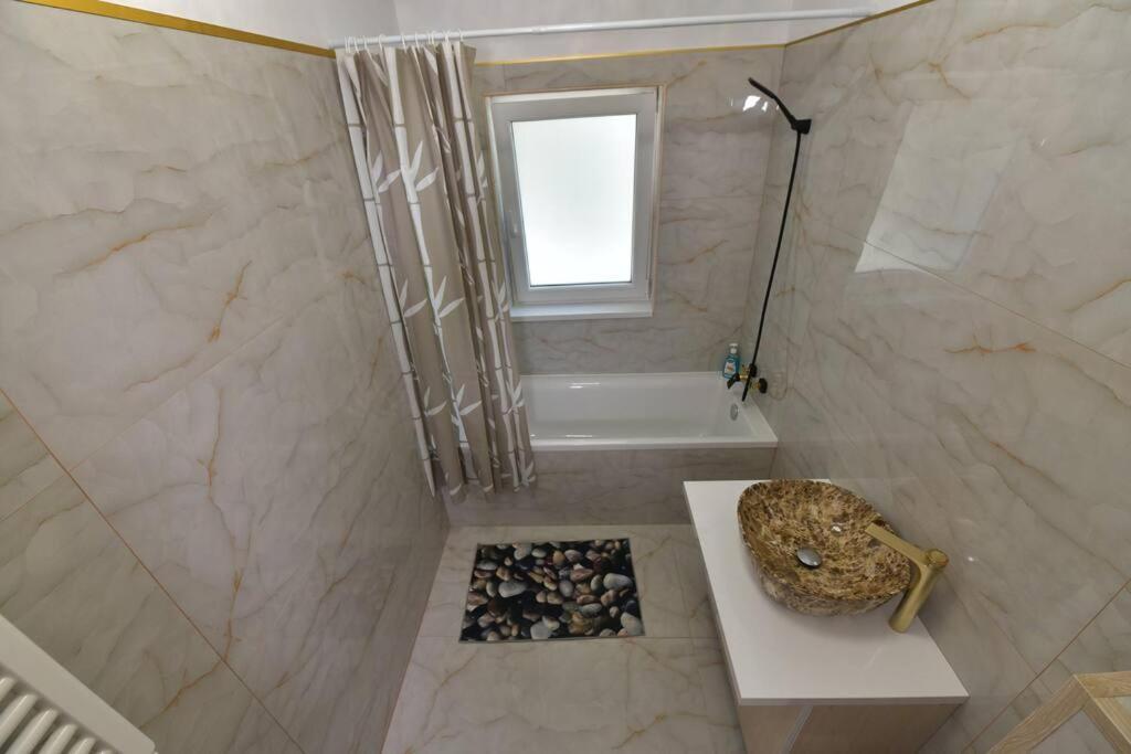 Apartmán Luxury Studio / Ghencea Bukurešť Exteriér fotografie